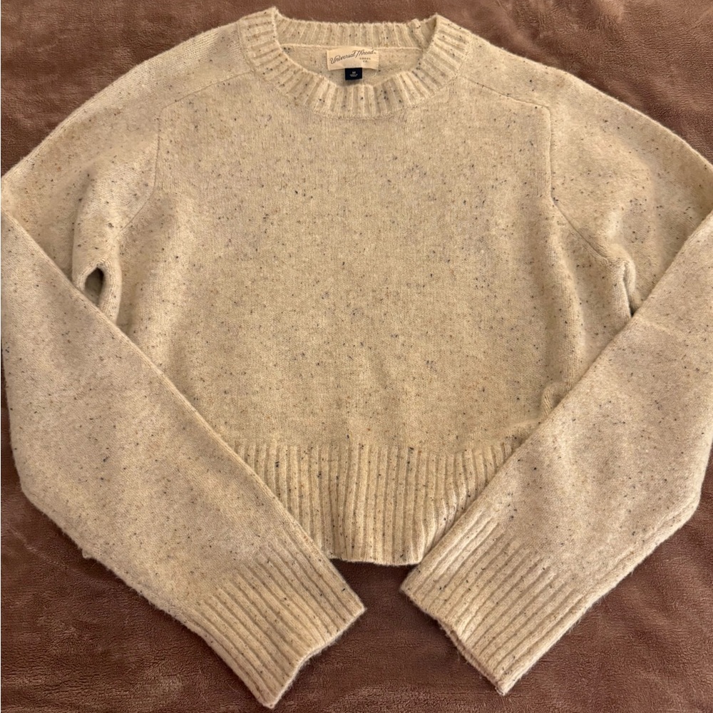 Universal Thread Speckled Cream Crew Neck Sweater